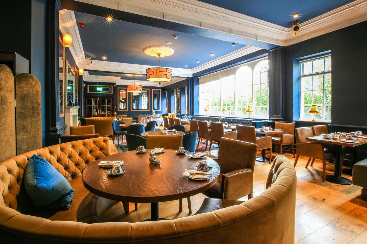 Gleesons Townhouse Booterstown Otel Dublin Dış mekan fotoğraf