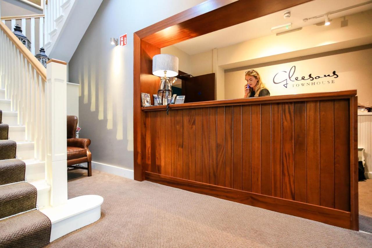 Gleesons Townhouse Booterstown Otel Dublin Dış mekan fotoğraf